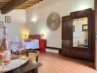Fattoria Lornano Winery Hotels in Monteriggioni