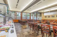 Hotel & Aparthotel Cosmos Hotels in Les Escaldes