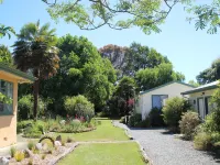 Off the Beaten Trail ACC & Bike Tours Hotels in Murchison