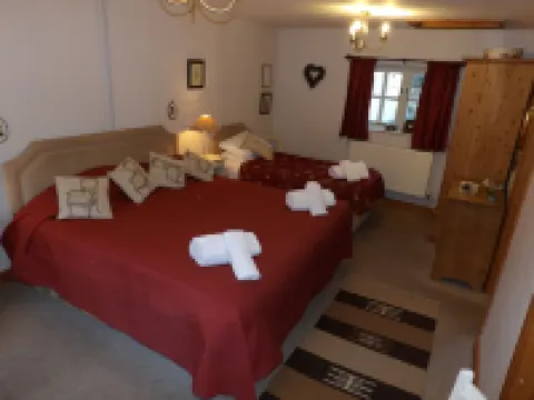 布洛科利巴滕姆酒店