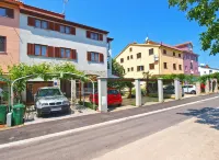 Apartments Mira 1293 - parking