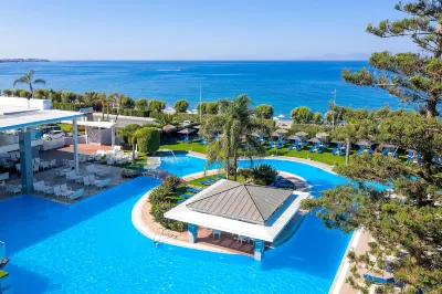 Oceanis Beach Hotel Hôtels à : Ixia