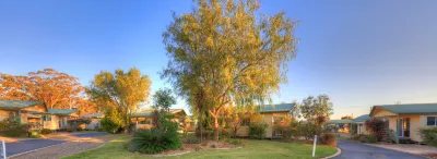 PepperTree Cabins, Kingaroy Hotels near Harvey Norman Kingaroy