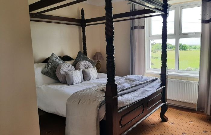 Cadwgan House