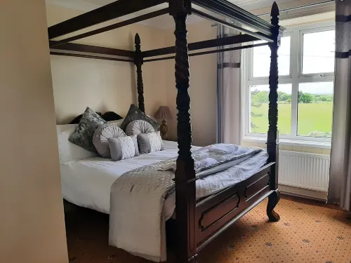 Cadwgan House - 4-Sterne
