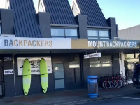 Mount Backpackers Hotels in Mount Maunganui