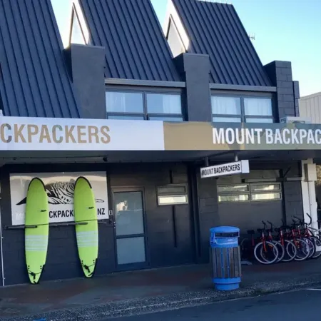 Mount Backpackers