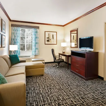 La Quinta Inn & Suites by Wyndham Lindale Hotel di Smith County