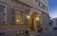 Esperance 2 Hotels in Vári