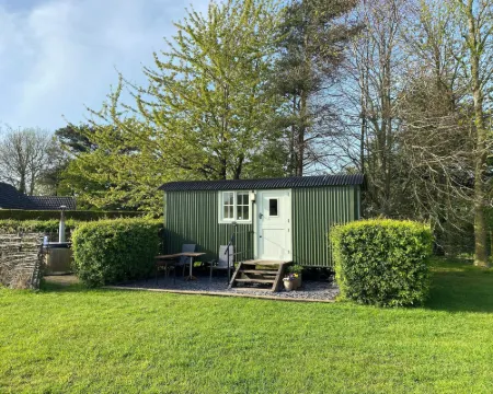 Dawn Chorus Holidays Hotels in Beccles