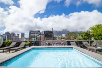 Cape Finest Guest House Located in de Waterkant - Rooftop Pools