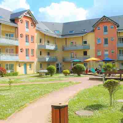 Adonis Grandcamp - Résidence Les Isles De Sola Hotel Exterior