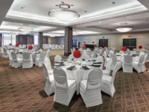 埃德蒙頓中心德爾塔套房酒店 埃德蒙頓酒店