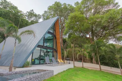 Bamboo Garden House Hotels in Laem Sing