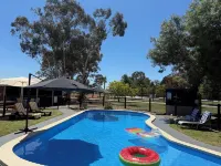 All Seasons Mansfield Hotels in Merrijig