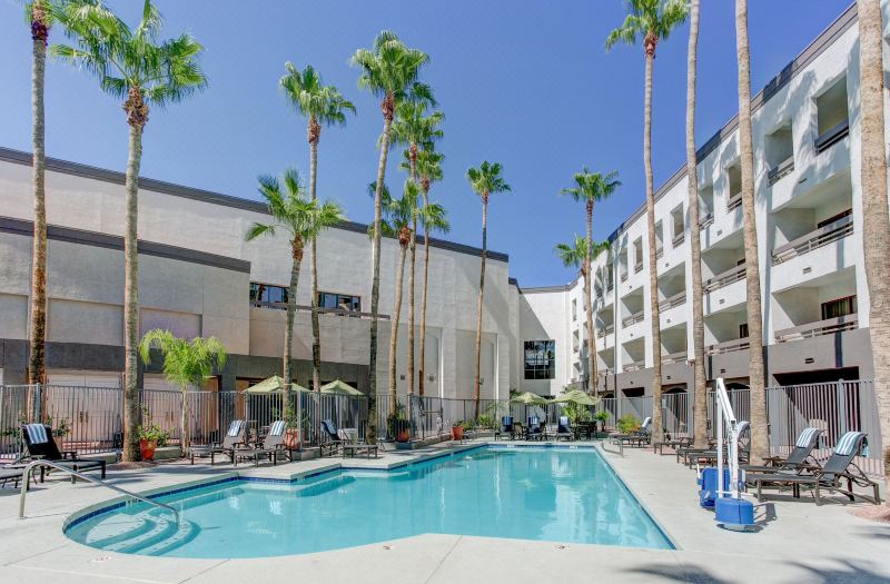Hilton Phoenix Airport photo 5