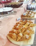Hotel Mediterraneo - Breakfast