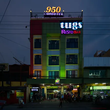 950 Condotel