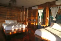 Baantonlamphu Pakpra Hotels in Khuan Khanun