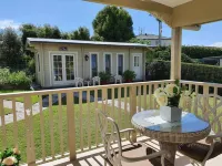 Bed and Breakfast Hotels in Cooranbong