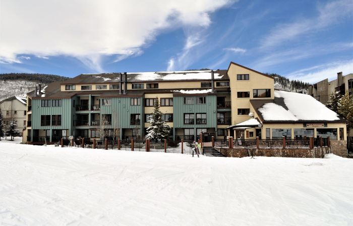 Fox Pine Lodge 3 Bed 3 Bath