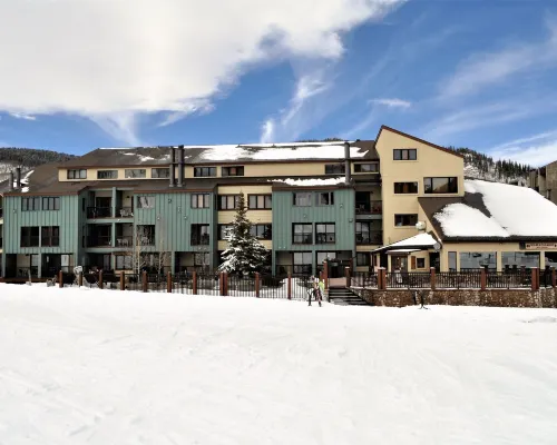 Fox Pine Lodge 3 Bed 3 Bath Hotels in Copper Mountain