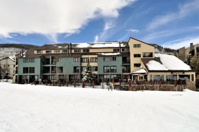 Fox Pine Lodge 3 Bed 3 Bath