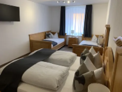 華德斯坦旅館