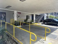 Welcome Inn Corona Hotels in Corona