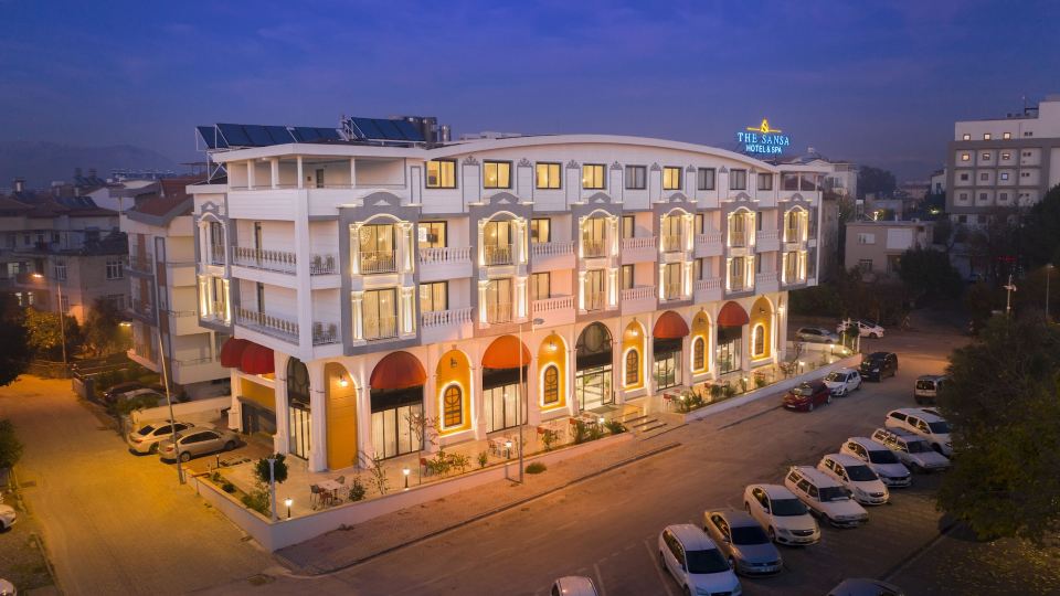 The Sansa Hotel & Spa