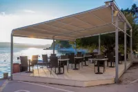 Hotel Pleter Các khách sạn ở Pucisca