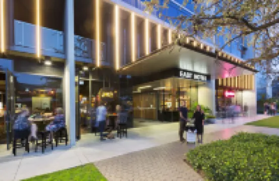 East Hotel and Apartments