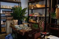 1905 Heritage Corner