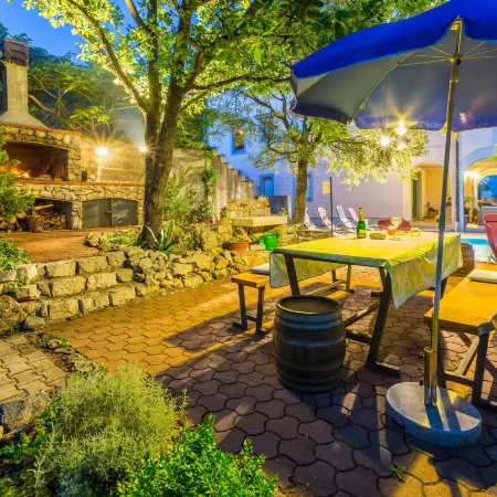 Apartments Rino