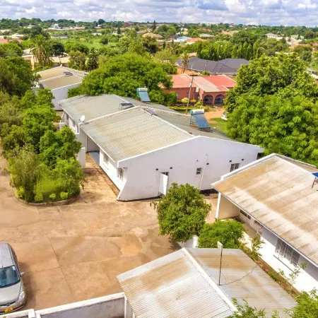 Spendwise Lodge and Apartments