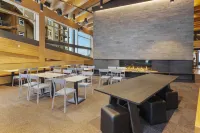 Humbird Hotels in Sandpoint