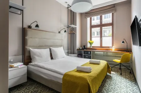 No.23 Premium Aparthotel Отели рядом с достопримечательностью «Adam Mickiewicz statue»