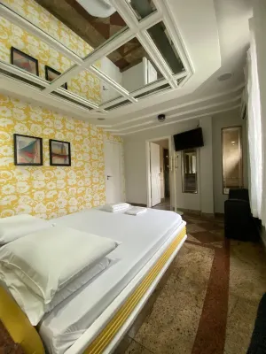 L'Amour Hotel Hotels in Нова-Ігуасу