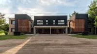 Casas Urbanas Apart Hotel Menzi Almada automoviles 주변 호텔