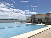 Sea Garden Resort Iloilo - Strand