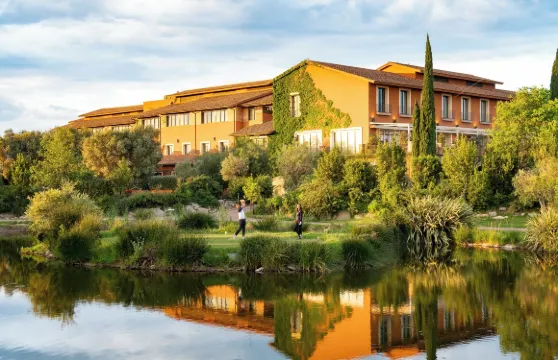 佩拉拉達葡萄酒Spa&高爾夫酒店