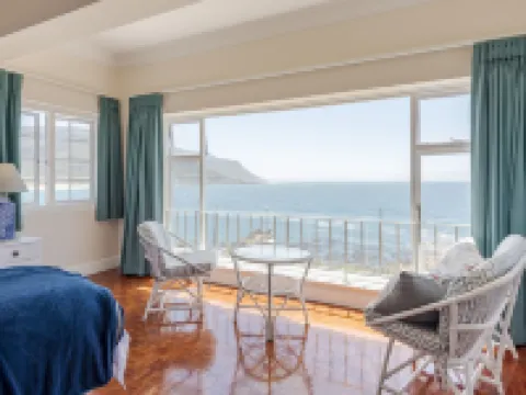 Sunny Cove Manor Hotels in Fish hoek