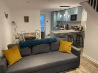 51 Fernhill Heights Hotels in Marshwood