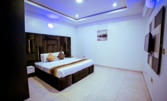 Deluxe Luxurious Room - Pool - Spa - Gym - Parking