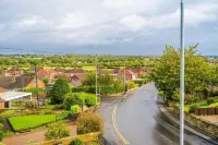 Beautiful 2Bed House near Pinderfield Hospital Hoteles en Wakefield