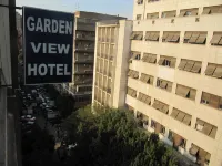 Garden View Hostel - พร้อมอาหารเช้า