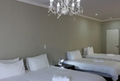Luxury Heights Bed and Breakfast- Pool Ready for Use Hotels in Amajuba
