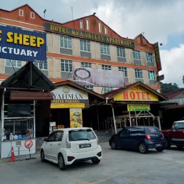 Kea Valley Hotel Apartment Hotel berhampiran Azam's Orange Farm Campsite