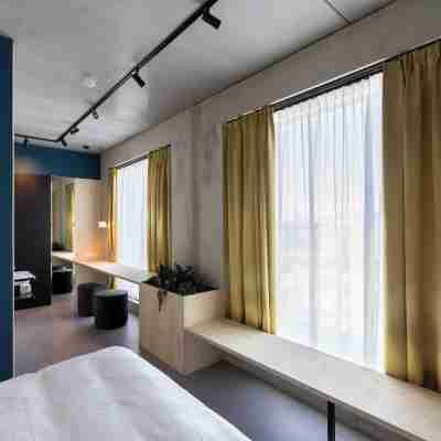 The Urban Hotel Moloko Rooms
