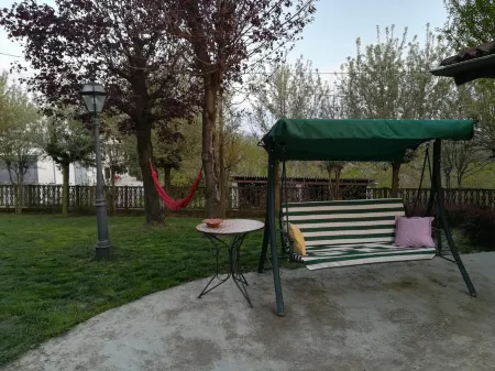 Villa Laura Отели рядом с достопримечательностью «La Malgra»